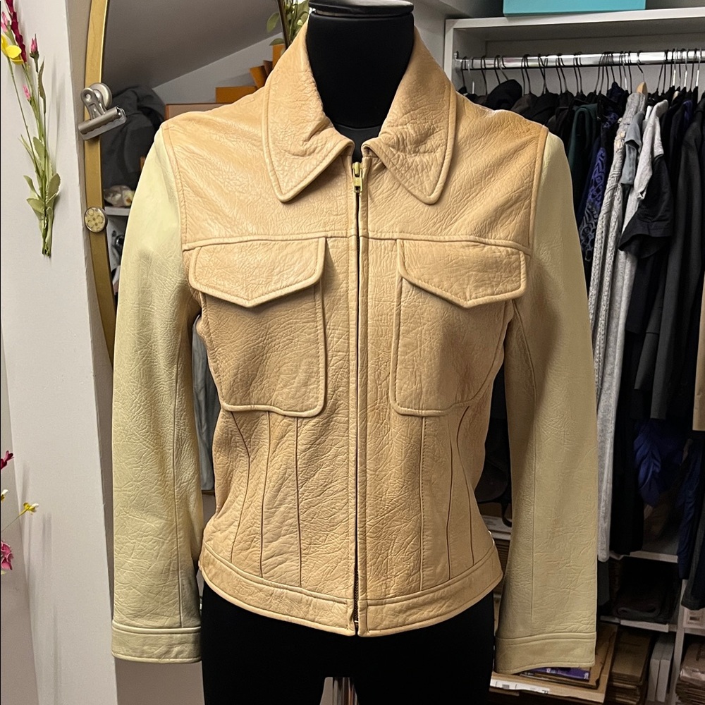 Theory Beige Leather Jacket - Picture 2 of 10